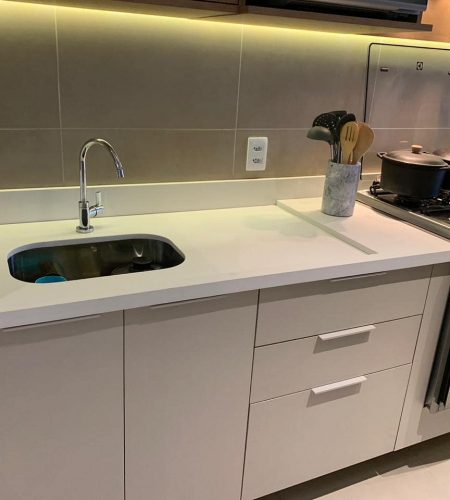 106303083_887349868411592_2357351403955101684_n